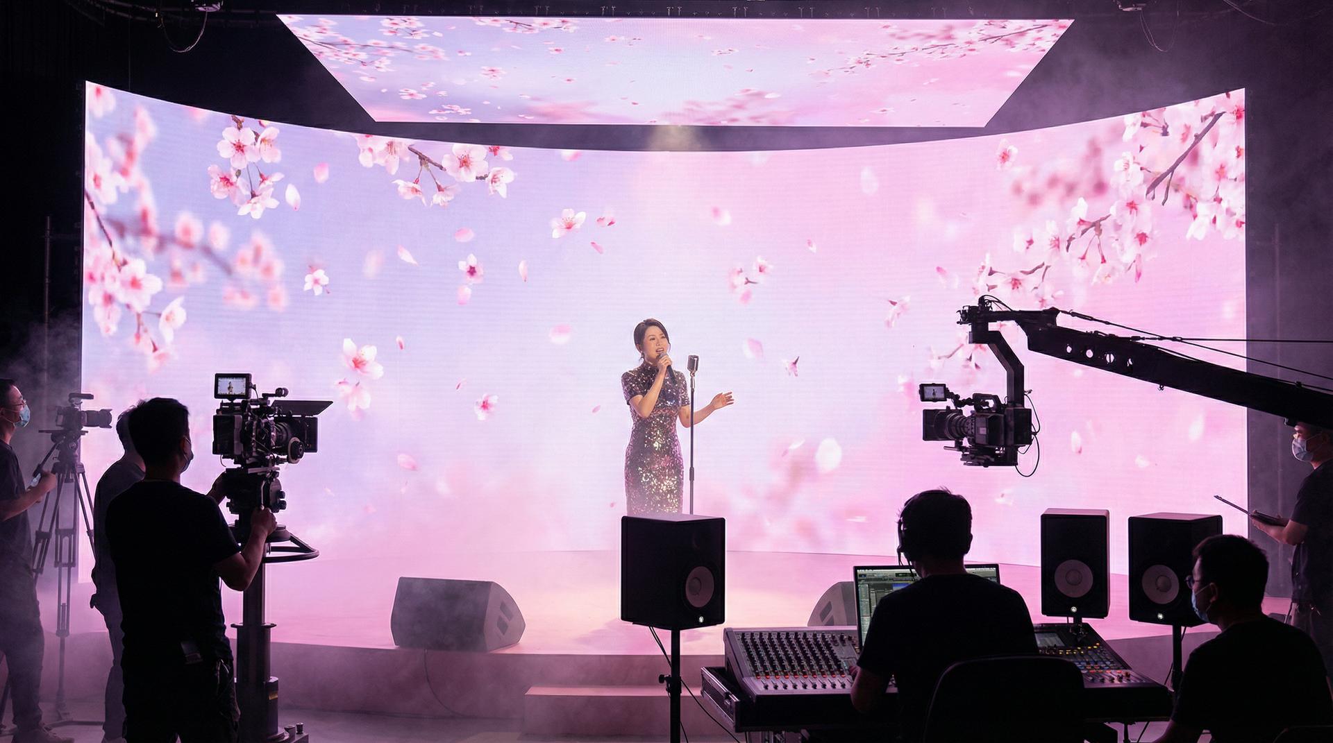 校花MV传媒 - 原创音乐短片